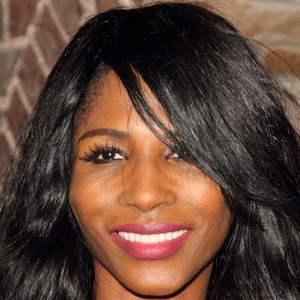 Sinitta Headshot 4 of 10