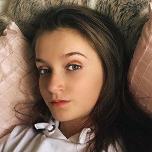 Skye Upshall Headshot 4 of 10