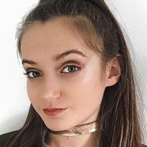 Skye Upshall Headshot 5 of 10