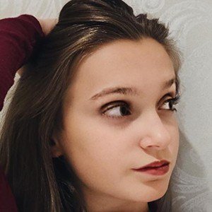 Skye Upshall Headshot 6 of 10