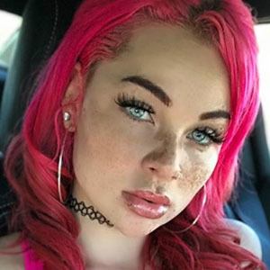 Skyla novea instagram