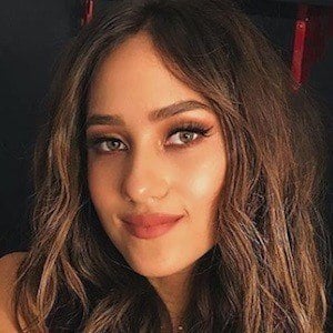 Skylar Simone Headshot 6 of 10