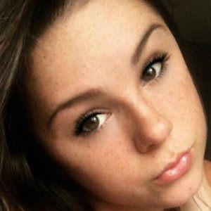 Skylar Healey - Bio, Facts, Family | Famous Birthdays
