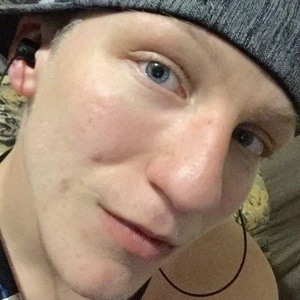 smallest_spark - Age, Family, Bio | Famous Birthdays