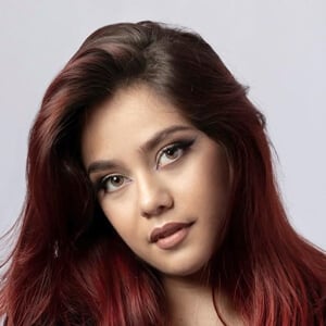 Sofi Corro Headshot 2 of 8