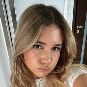 Sofia Bebej Headshot 3 of 4