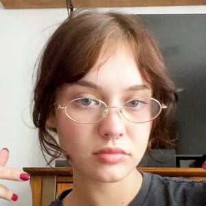 Sofia Frozza Headshot 3 of 4