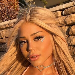 Sofia Hayes Headshot 3 of 4