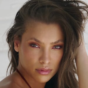 Sofia Kauderer Headshot 2 of 3