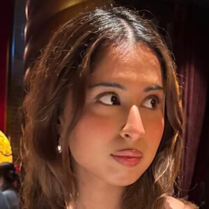 Sofia Malik Headshot 9 of 9