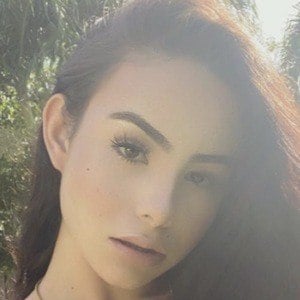 Sofia Elizabeth Headshot 6 of 10