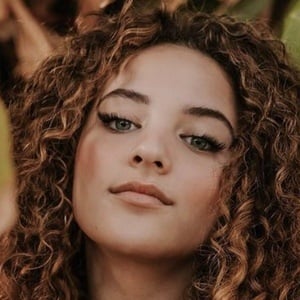 Sofie Dossi at age 19