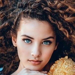 Sofie Dossi at age 16