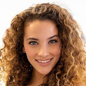 Sofie Dossi at age 17