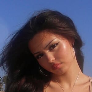 Sohanna Ricci Headshot 6 of 9