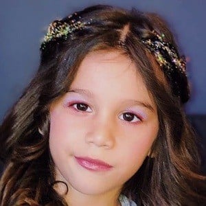 Solage Ortiz Headshot 8 of 12
