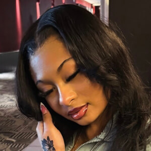 somegirlnamebk Headshot 6 of 10