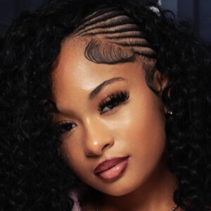 somegirlnamebk Headshot 8 of 10