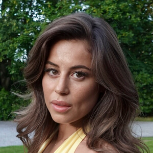 Sophie Brown Headshot 9 of 9