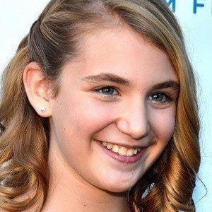 Sophie Nelisse Headshot 4 of 8