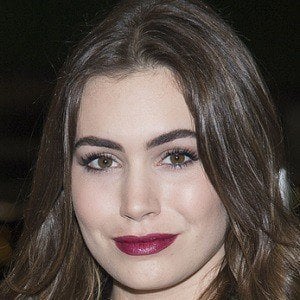 Sophie Simmons Headshot 8 of 10