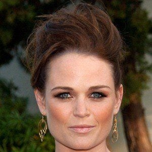 Sprague Grayden - Bio, Family, Trivia | Famous Birthdays