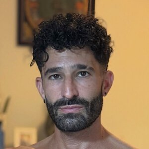 Stefan Arestis Headshot 3 of 3