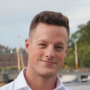Stefan Thyron Headshot 2 of 6