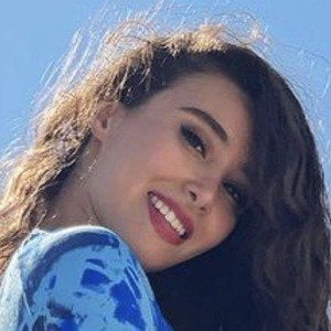 Stephani Valadez Headshot 10 of 10