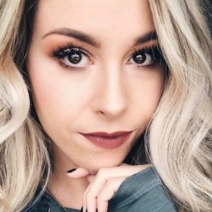 Stefanie EleventhGorgeous Headshot 9 of 10