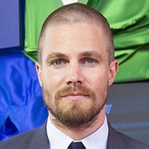 Stephen Amell at age 33