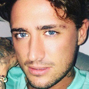 Stephen Bear Headshot 4 of 8