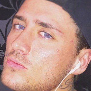 Stephen Bear Headshot 8 of 8