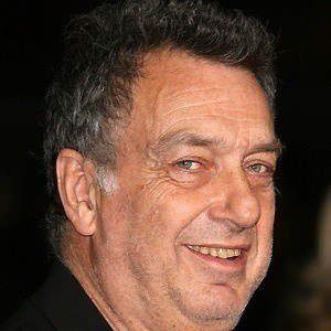 Stephen Frears - Bio, Family, Trivia | Famous Birthdays