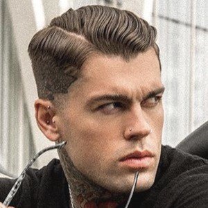 Stephen James Hendry Headshot 7 of 10