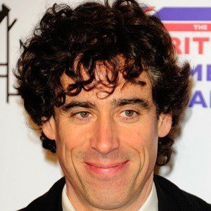 Stephen Mangan - Bio, Family, Trivia | Famous Birthdays