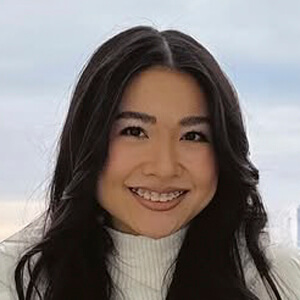 Stephi Nguyen Headshot 5 of 5