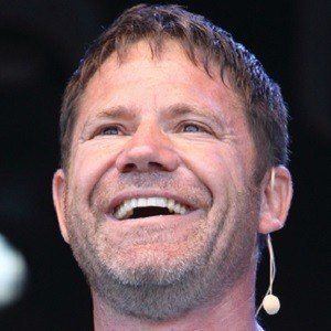 Steve Backshall Headshot 6 of 8