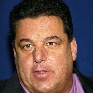 Steve Schirripa - Bio, Family, Trivia | Famous Birthdays