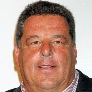 Steve Schirripa Headshot 4 of 5