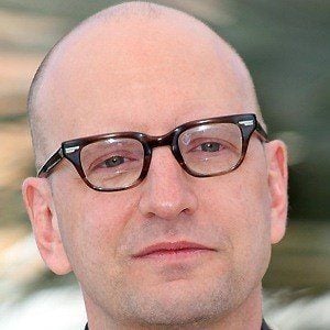 Steven Soderbergh Headshot 3 of 7