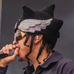 Strandz Headshot 5 of 6