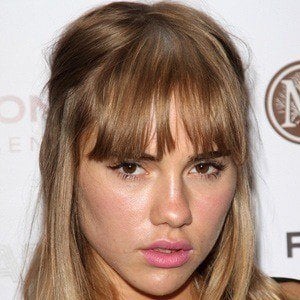 Suki Waterhouse Headshot 8 of 10