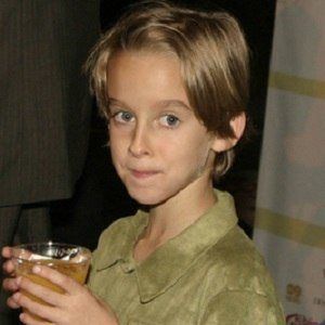 Sullivan Sweeten - Bio, Family, Trivia | Famous Birthdays