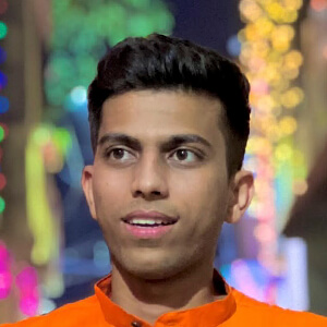 Sumit 007 Headshot 2 of 5