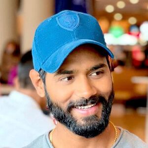 Sumit Kumar Headshot 4 of 6