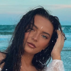 Summer Rae Klingbeil Headshot 2 of 10