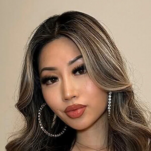 summersxng Headshot 2 of 7