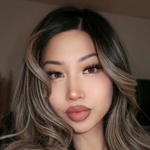 summersxng Headshot 6 of 7