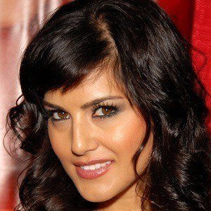Sunny Leone - Age, Family, Bio Famous Birthdays